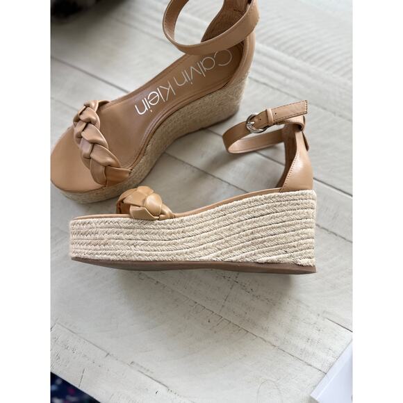Calvin Klein Beige Espadrille Wedge Sandals - Size 9- Braided Strap - Picture 2 of 6